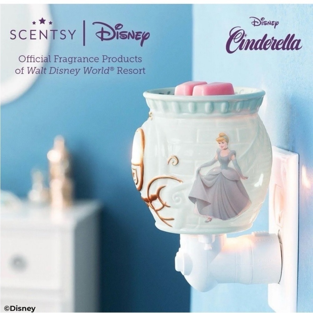 Scentsy Cinderella Scentsy Mini Warmer - NEW IN BOX